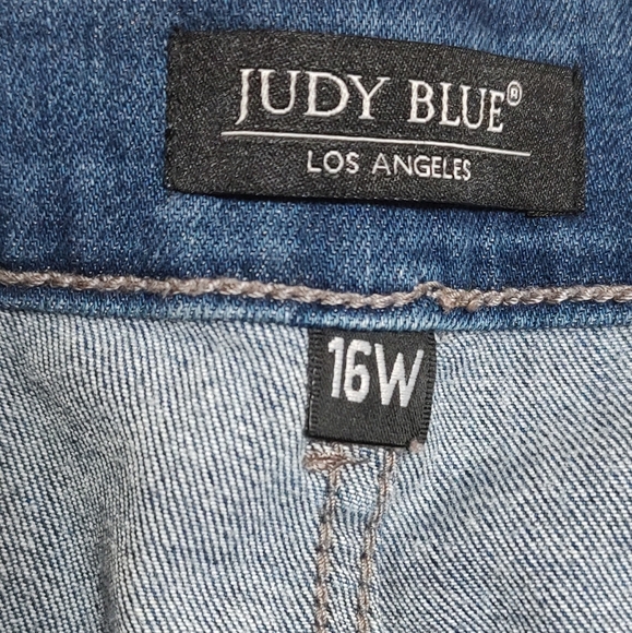 Judy Blue Classic Indigo Acid Wash Skinny Jeans - Picture 8 of 11